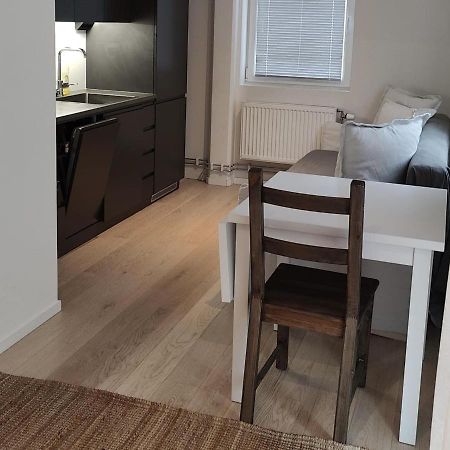 2- Bed Apartment In Sollentuna Bagian luar foto