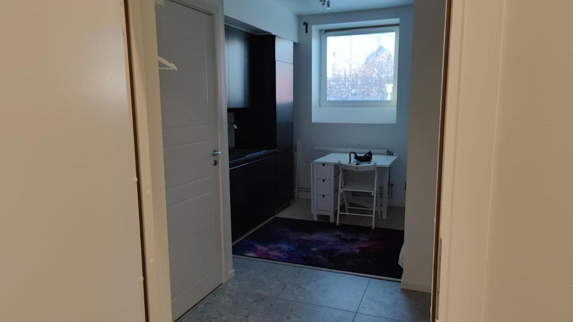 2- Bed Apartment In Sollentuna Bagian luar foto